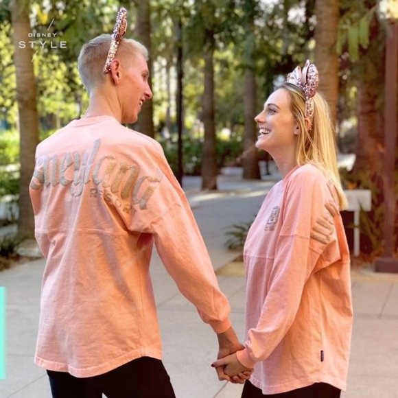 NEW 2021 Walt Disney World Briar Rose Gold Glitter Spirit Jersey Size XL - Picture 3 of 10